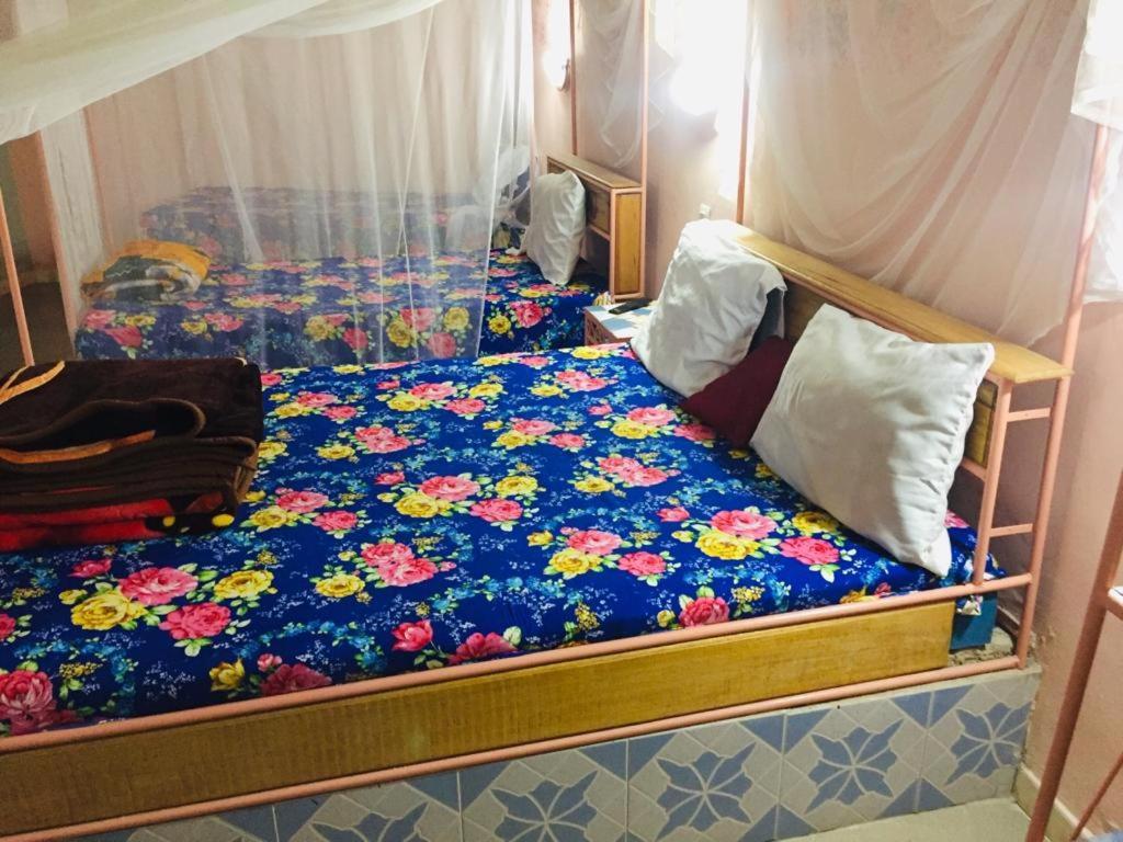Hotel Toolbi Niaga Luaran gambar