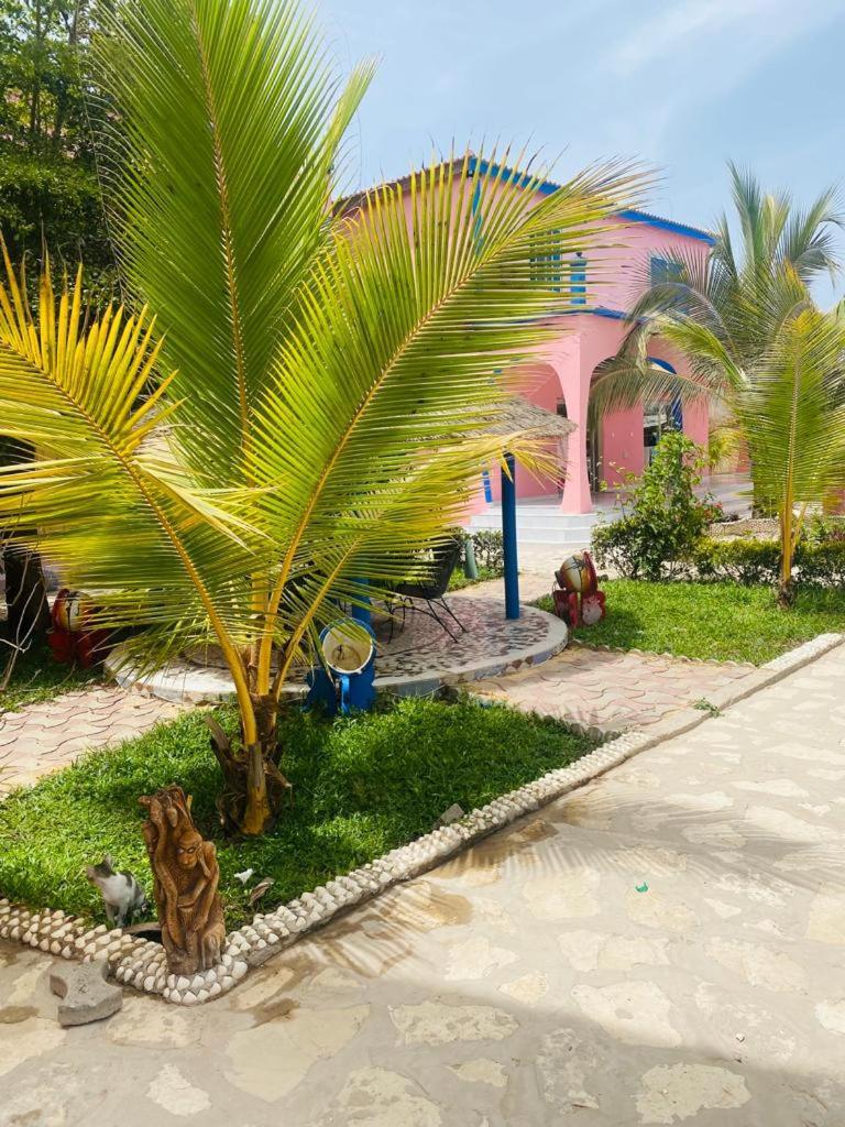 Hotel Toolbi Niaga Luaran gambar